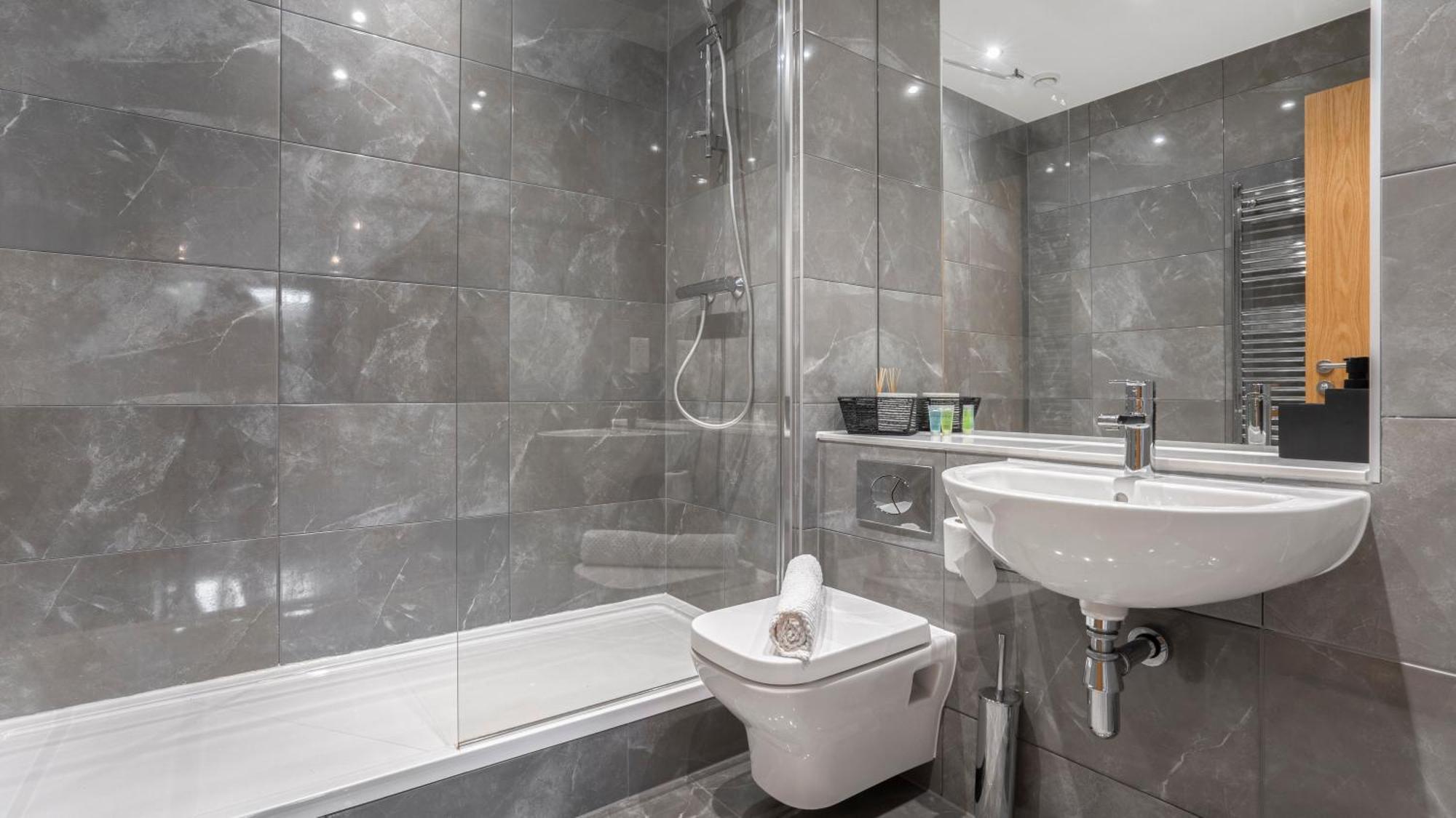 Axium Escape- 2 Bed Apartment, Birmingham City Centre المظهر الخارجي الصورة